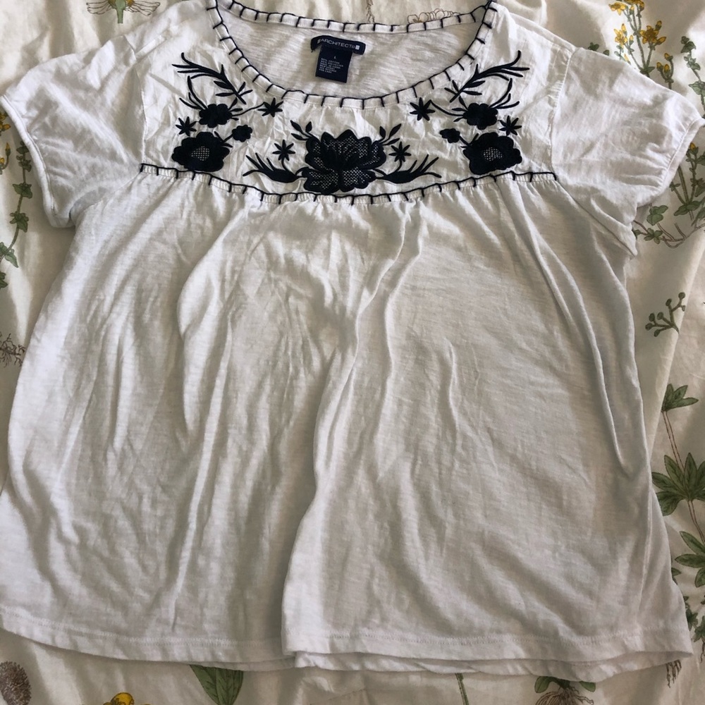 cute summery architect top :)